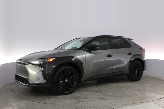 2025 Toyota bZ4X — photo 14 of 20