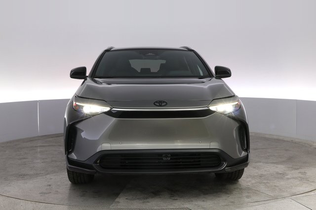 2025 Toyota bZ4X — photo 9 of 20