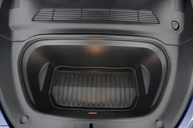 2022 Tesla Model Y — photo 20 of 21