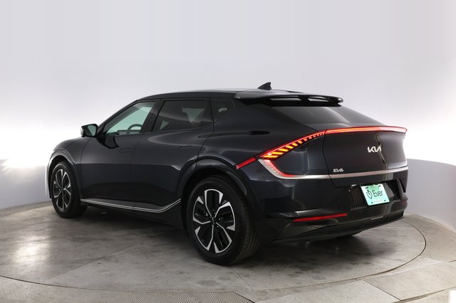 2024 Kia EV6 — photo 13 of 21