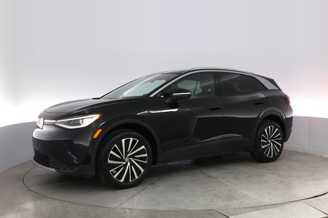 2023 Volkswagen ID.4 — photo 14 of 23