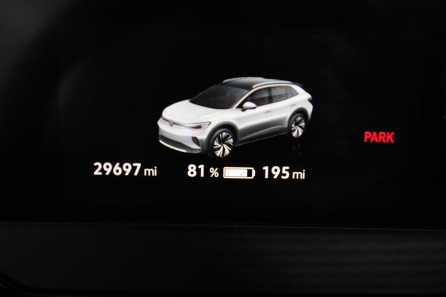 2023 Volkswagen ID.4 — photo 5 of 23