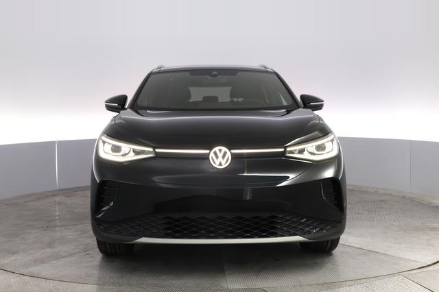 2023 Volkswagen ID.4 — photo 9 of 23