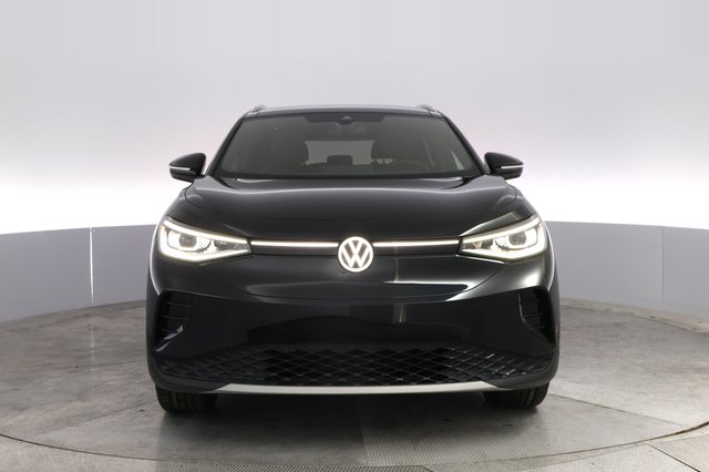 2023 Volkswagen ID.4 — photo 9 of 23