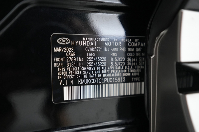 2023 Genesis GV60