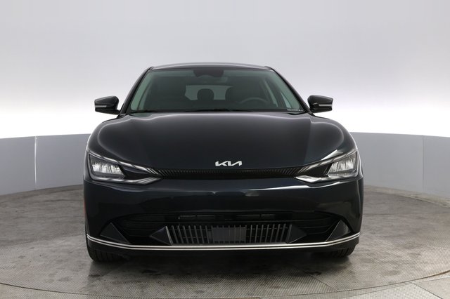 2023 Kia EV6 — photo 9 of 21