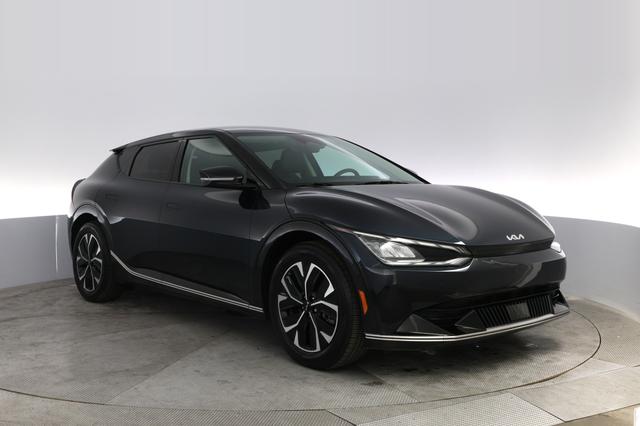 2023 Kia EV6 — photo 10 of 21