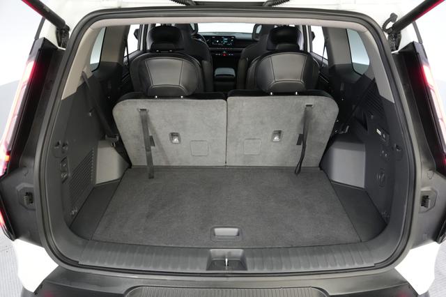 2024 Kia EV9 — photo 6 of 22