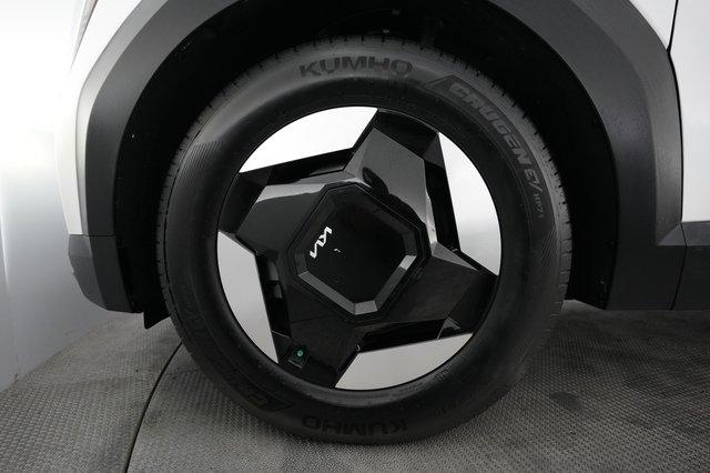 2024 Kia EV9 — photo 15 of 22