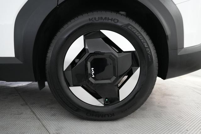 2024 Kia EV9 — photo 7 of 22