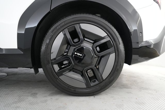 2024 Kia EV9 — photo 7 of 21