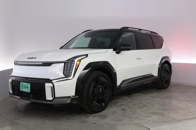 2024 Kia EV9 — VIN KNDAEFS51R6021869