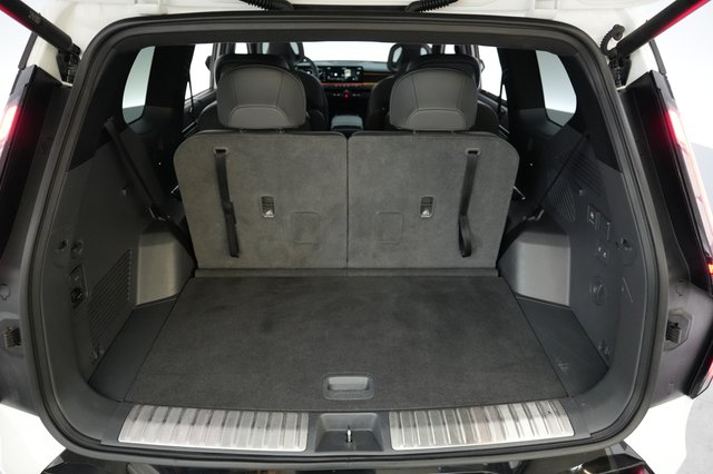 2024 Kia EV9 — photo 6 of 22