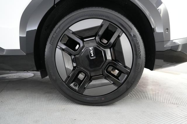 2024 Kia EV9 — photo 7 of 22