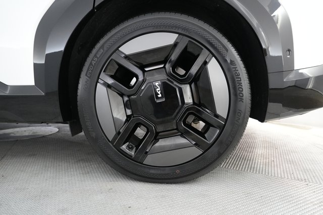 2024 Kia EV9 — photo 7 of 22