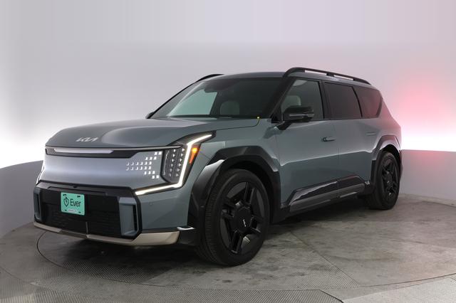 2024 Kia EV9 — VIN KNDAEFS58R6023781