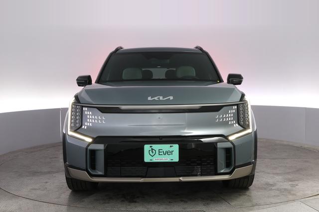 2024 Kia EV9 — photo 9 of 20