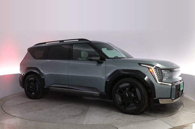 2024 Kia EV9 — photo 11 of 20