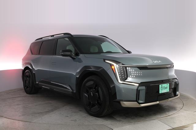 2024 Kia EV9 — photo 10 of 20