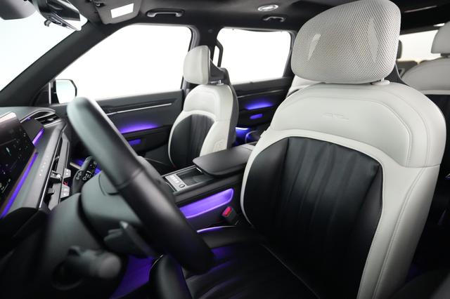 2024 Kia EV9 — photo 3 of 20