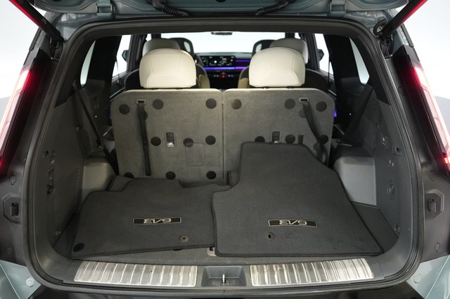2024 Kia EV9 — photo 6 of 20