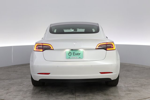 2021 Tesla Model 3 — photo 12 of 25