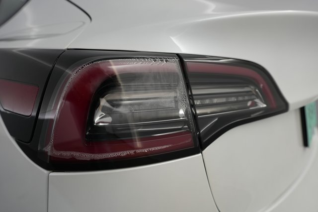 2021 Tesla Model 3 — photo 24 of 25