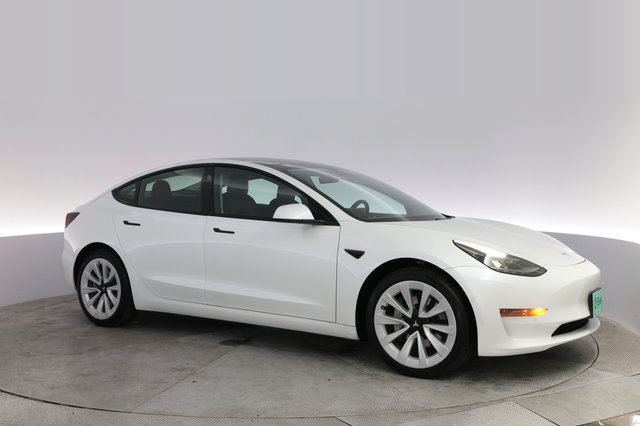 2021 Tesla Model 3 — photo 11 of 25