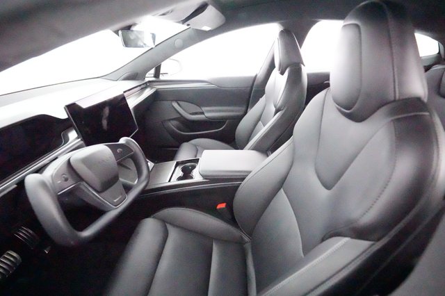 2022 Tesla Model S — photo 3 of 21