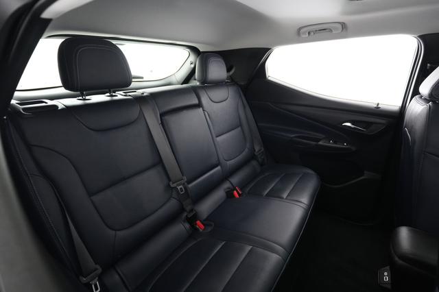 2023 Chevrolet Bolt EUV — photo 4 of 21