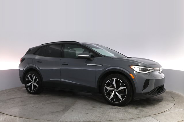 2023 Volkswagen ID.4 — photo 11 of 20