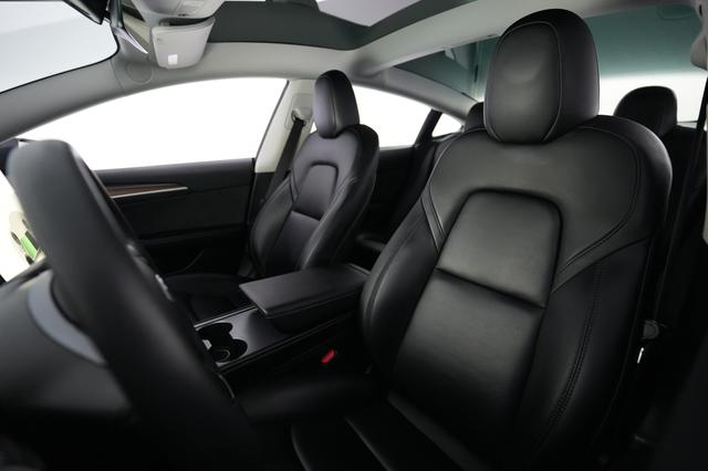 2023 Tesla Model 3 — photo 3 of 21
