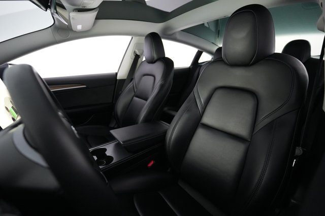 2023 Tesla Model 3 — photo 3 of 21