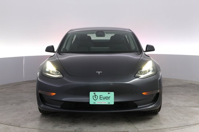 2023 Tesla Model 3 — photo 9 of 21