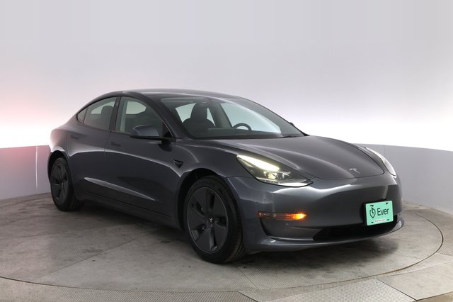 2023 Tesla Model 3 — photo 10 of 21