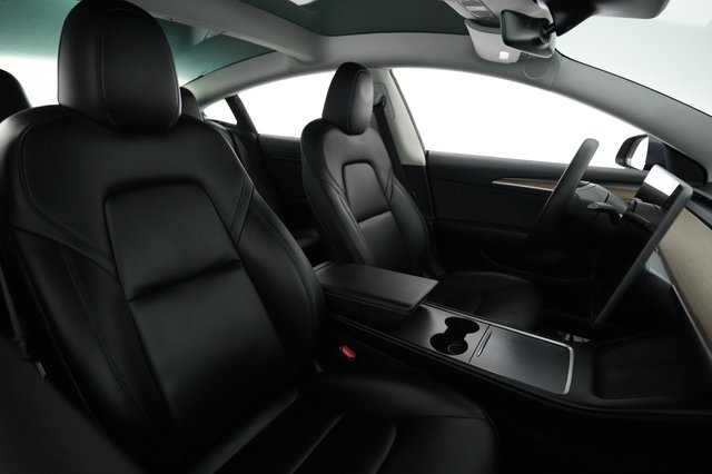2023 Tesla Model 3 — photo 18 of 21