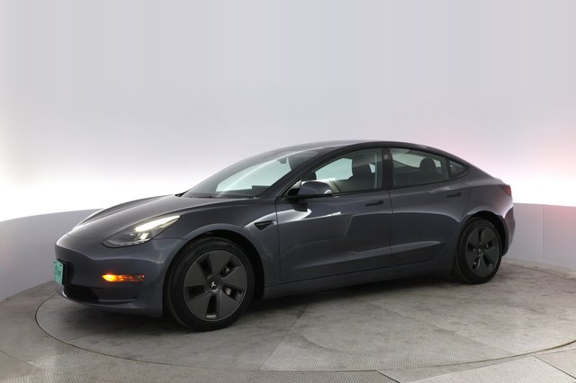 2023 Tesla Model 3 — photo 14 of 21