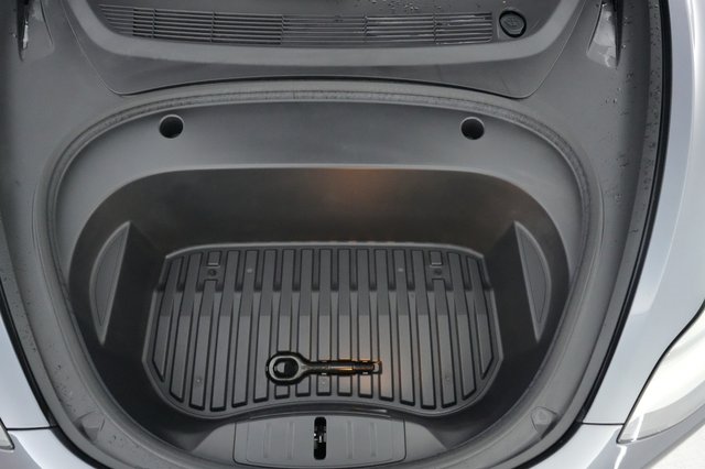 2023 Tesla Model 3 — photo 20 of 21