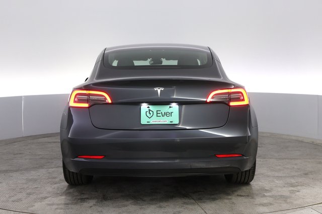 2023 Tesla Model 3 — photo 12 of 21