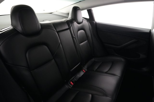 2023 Tesla Model 3 — photo 4 of 21