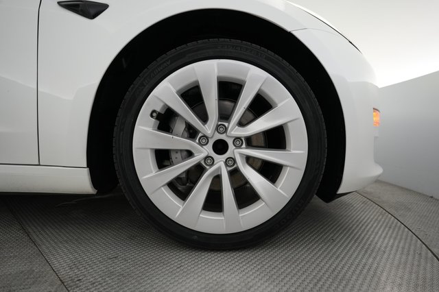 2023 Tesla Model 3 — photo 15 of 21