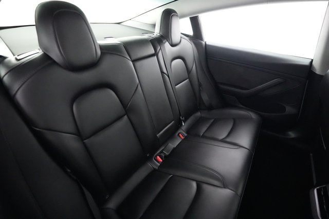 2023 Tesla Model 3 — photo 4 of 21