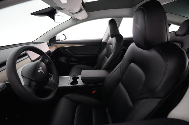 2023 Tesla Model 3 — photo 3 of 21