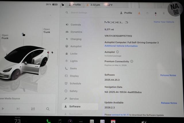 2023 Tesla Model 3 — photo 5 of 21