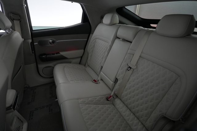 2023 Genesis GV60
