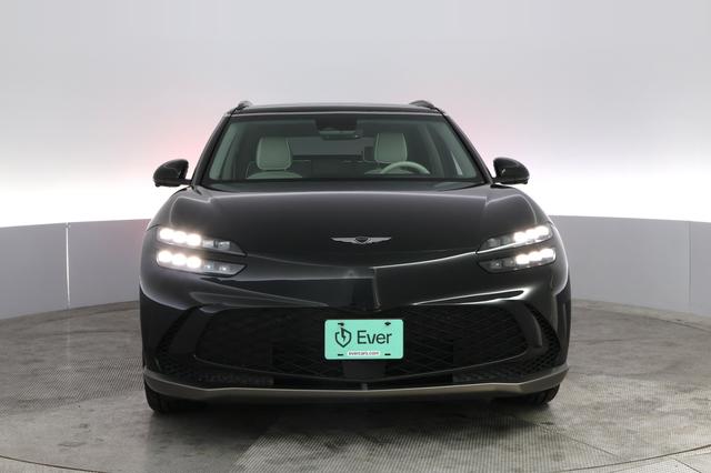 2023 Genesis GV60