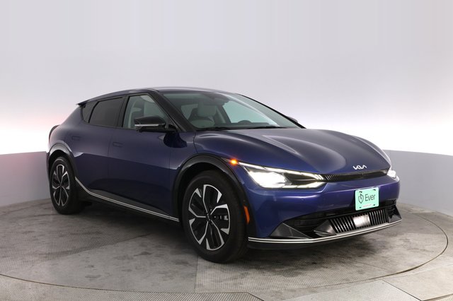 2023 Kia EV6 — photo 10 of 21