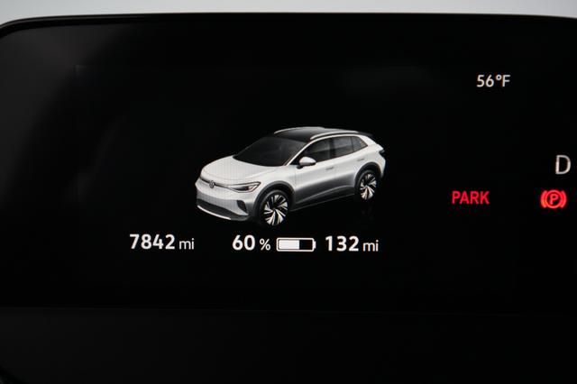 2024 Volkswagen ID.4 — photo 5 of 20