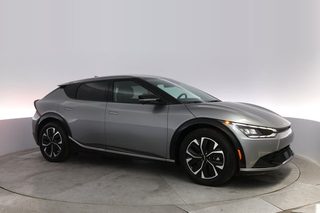 2024 Kia EV6 — photo 11 of 20