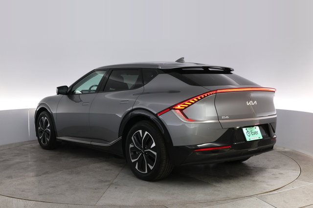 2024 Kia EV6 — photo 13 of 20